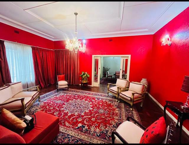 5 BEDROOM HOUSE FOR SALE IN LAKEFIELD